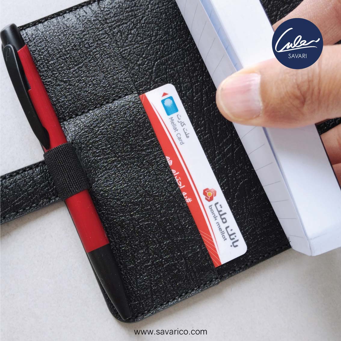 ژورنال جیبی با جلد چرم طبیعی به همراه خودکار و دفترچه یادداشت قابل تعویض برند سواری SAVARI ( مدل S-۲۶ )